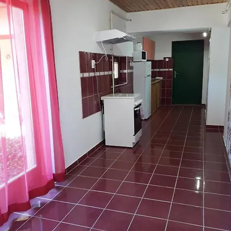 Rozsas Apartman * Tiszafüred
