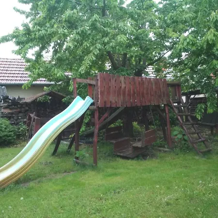 Apartament Rozsas Apartman